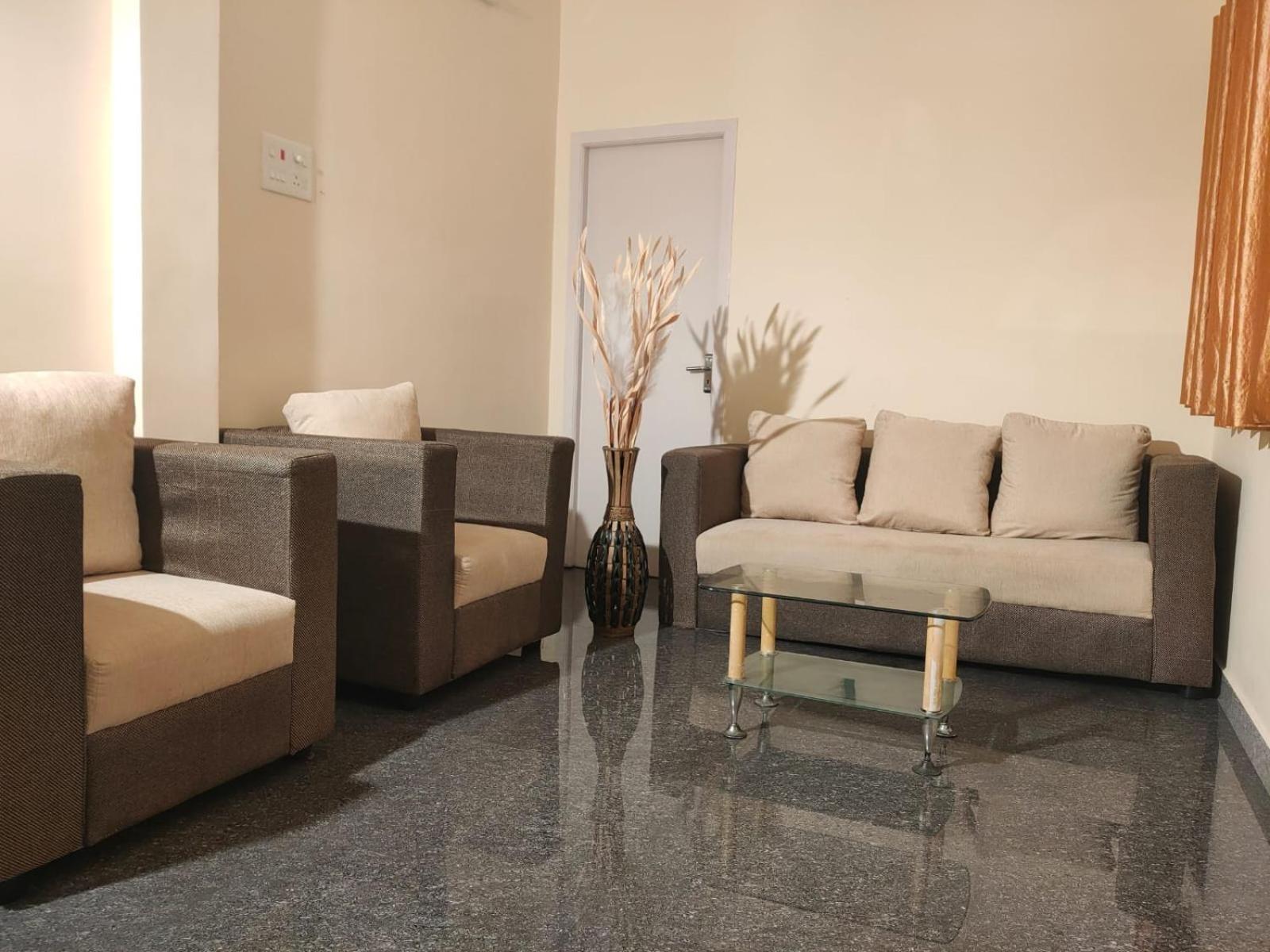 فندق Grand S3 بونديتْشيري المظهر الخارجي الصورة