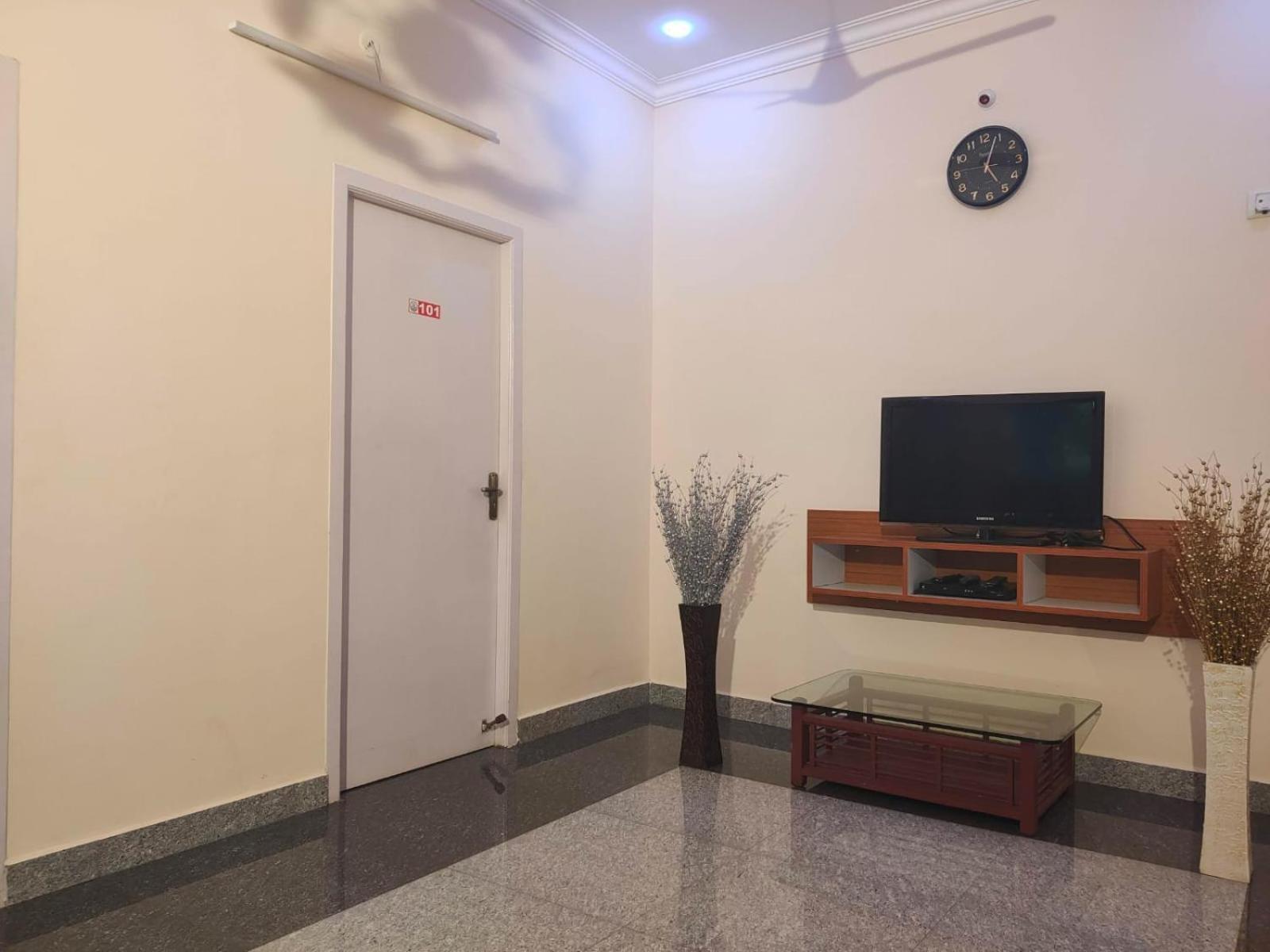 فندق Grand S3 بونديتْشيري المظهر الخارجي الصورة