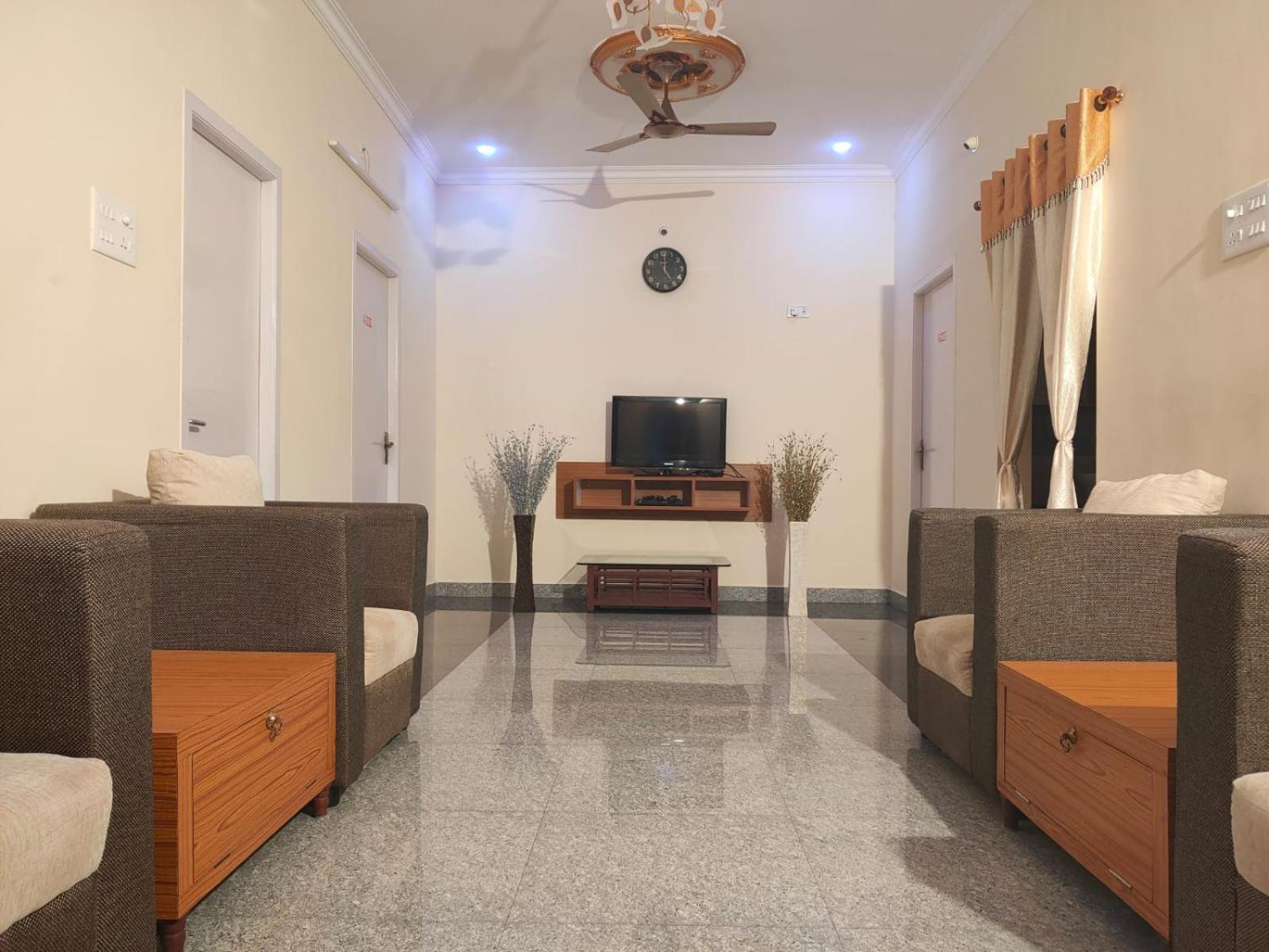 فندق Grand S3 بونديتْشيري المظهر الخارجي الصورة